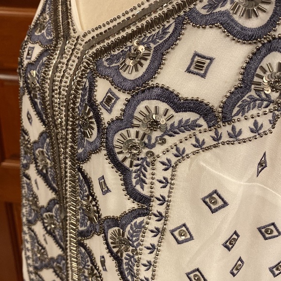 Gorgeous WHBM Top - Picture 4 of 6